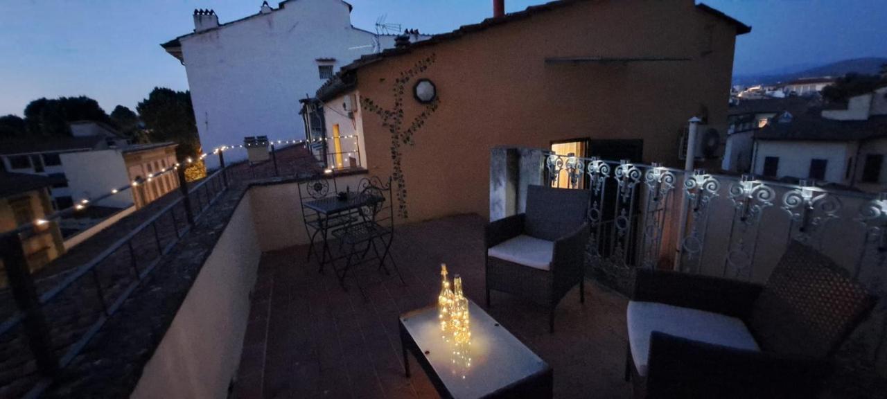 Sunny Home With Roof Patio Флоренція Екстер'єр фото